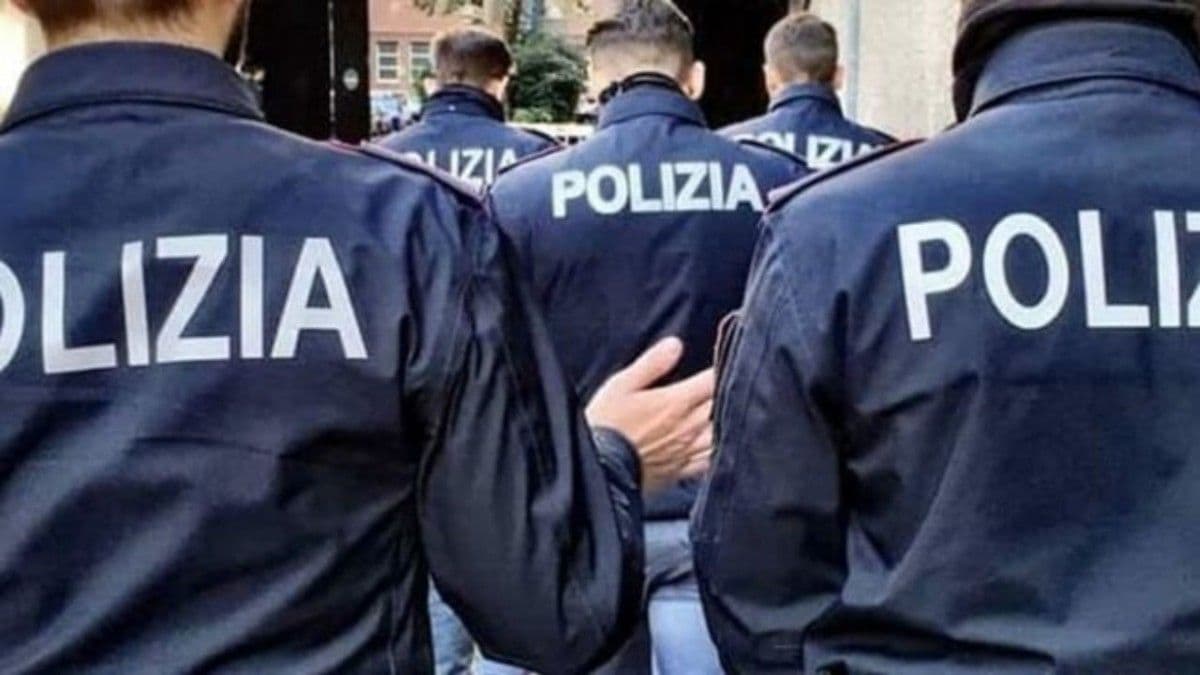 Milano: un uomo manda 4 agenti in ospedale e torna subito libero