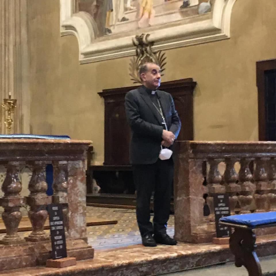 Somma Lombardo: visita a sorpresa dell'Arcivescovo Delpini