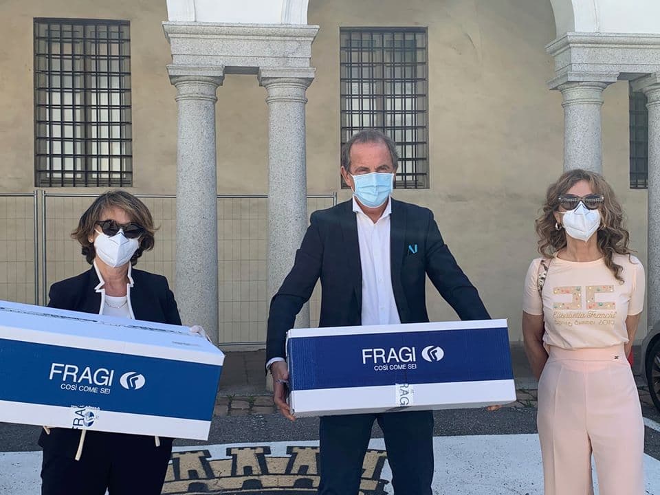 Busto Arsizio, la società Fragi dona 2.000 mascherine chirurgiche