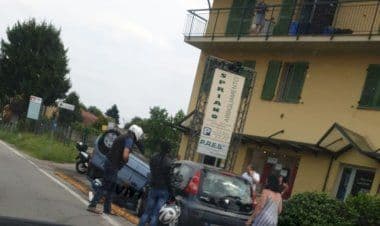 Somma, incidente tra due auto blocca il Sempione