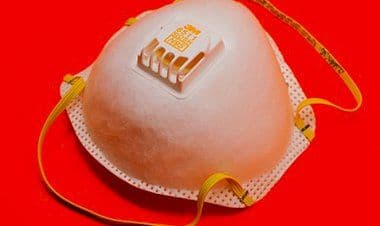 Malpensa, mascherine abbandonate