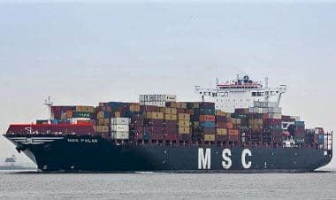 Nave cargo perde 23 container. Incidente vicino al porto di Nqgura in Sudafrica. Disastro ambientale sfiorato