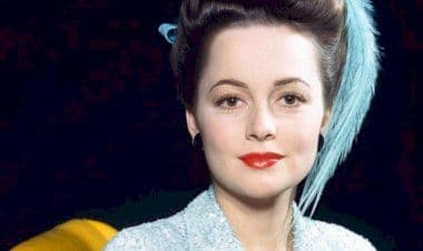 La star di “Via col vento” Olivia de Havilland è morta a 104 anni