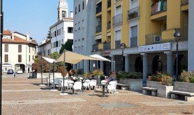 Malnate e i dehor gratuiti per l'estate. L'iniziativa anti covid piace
