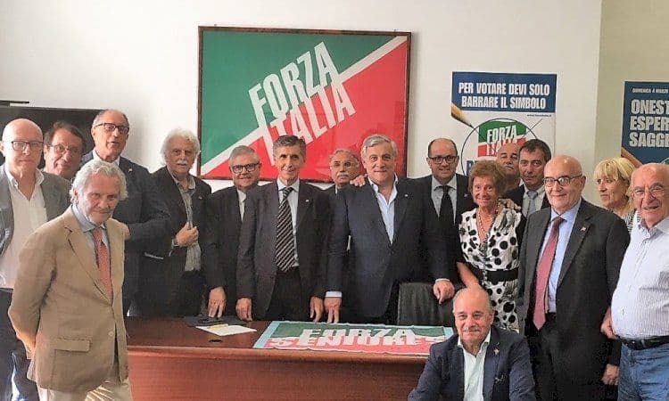 Forza Italia Seniores : lotta pensioni e burocrazia