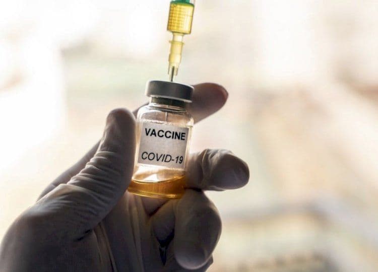 Coronavirus: da Oxford e dalla Cina due nuovi vaccini che “Inducono l'immunità'”