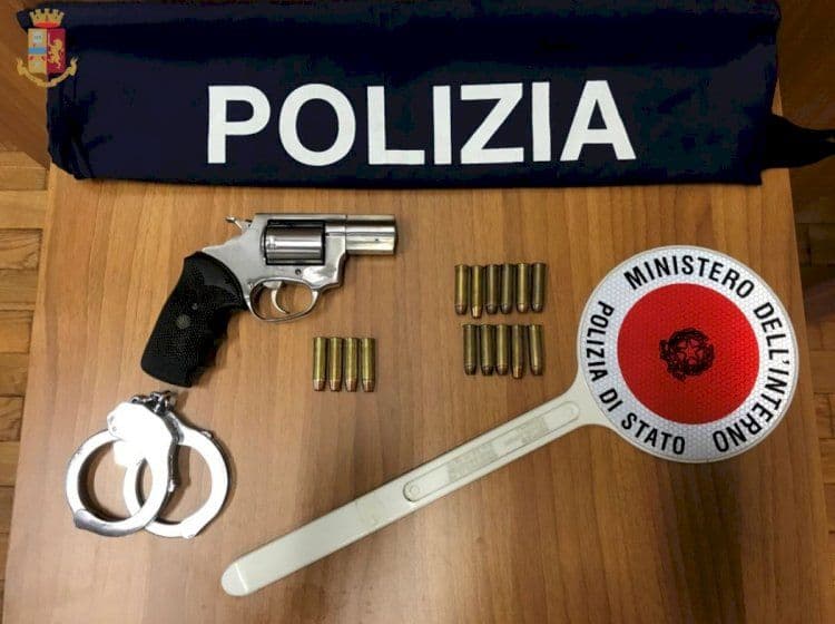 Busto Arsizio: armi e writers nel mirino della Polizia