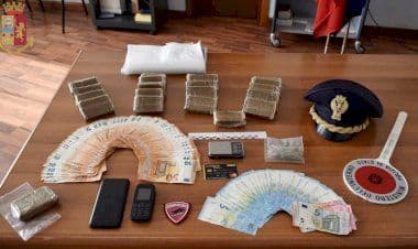 Somma, controlli antidroga, sequestrata cocaina a un albanese e un italiano