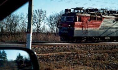 Legnano, togliersi la vita lanciandosi sotto un treno in corsa