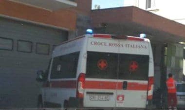 Busto, infortunio lavorativo in via Dogana