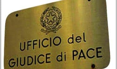 Assicurazione non conteggiata nel calcolo del tasso annuo effettivo globale (TAEG): il GDP di Lecce condanna finanziaria
