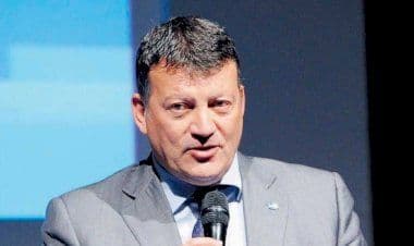 DL Sostegni, UIL chiede di allungare il blocco dei licenziamenti