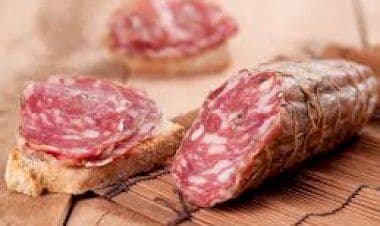 L’allerta del Ministero: salame richiamato dal mercato potrebbe contenere salmonella.