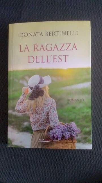 Sesto Calende, Donata Bertinelli presenta il suo libro