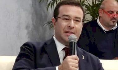 Vaccini e riaperture, si attende un cambio di passo a breve