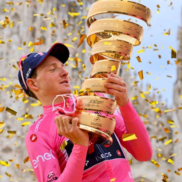 Tao Geoghegan Hart ha vinto l’edizione 103 del Giro d'Italia