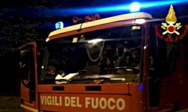 Gallarate: auto in fiamme sulla A8