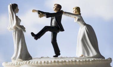 Cassazione dice no all’assegno di mantenimento all’ex moglie