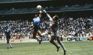 E' morto il “pibe de oro”