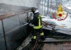 Marchirolo, incendio a un capanno