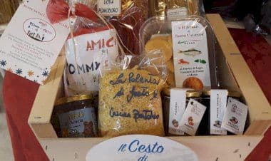 Sesto Calende, NATALE SOLIDALE 2020, gadget solidali nei loro negozi