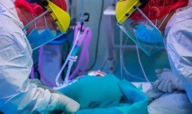 Covid-19, di 100mila decessi il 16% ha una storia di tumore