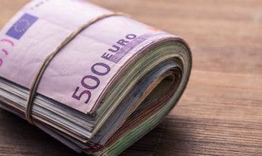 Gallarate: mazzetta nel pacchetto di sigarette per l’ingegnere gallaratese