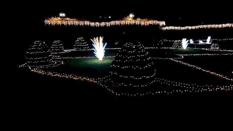 Varese si illumina in ogni quartiere per Natale
