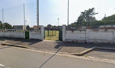 Lonate, Lega critica lavori al campo sportivo