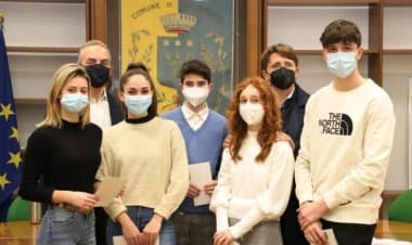 Buguggiate, Comune e BCC premiano gli studenti meritevoli