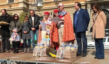 Busto Arsizio, concorso fotografico 'Mascherine mascherate'