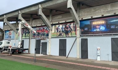 Parabio, rimozione rifiuti dell’eternit sul tetto della tribuna