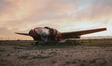 Lonate Pozzolo(Va).Infortunio tra vecchi aeroplani