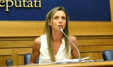 Valentina Vezzali sottosegretario allo Sport: immenso orgoglio della Polizia di Stato