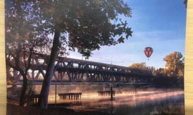 Sesto Calende, i calcinacci cadono dal cavalcavia