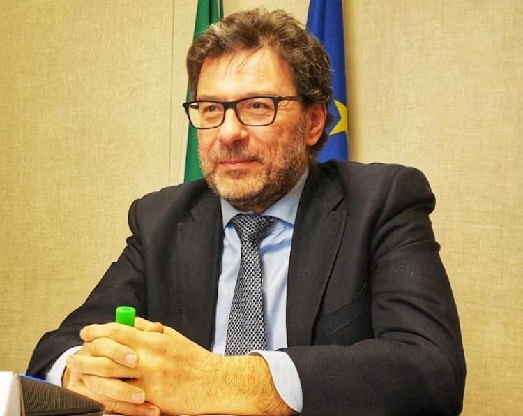 Giancarlo Giorgetti ha nominato per Alitalia due nuovi commissari