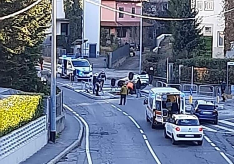 Varese. L’isola salva-vita di Viale Borri scenario di incidente