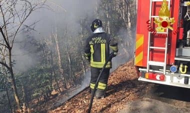 Varesotto sotto assedio a causa di incendi e vento forte