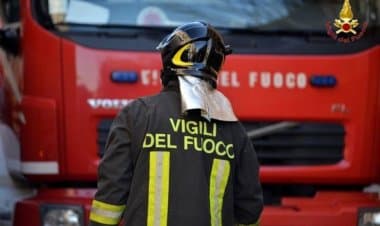 Viggiù (VA). Tamponamento, intervento dei Vigili del Fuoco