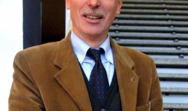 Ferrovie Stato deraglia sui costi delle polizze assicurative dei manager.