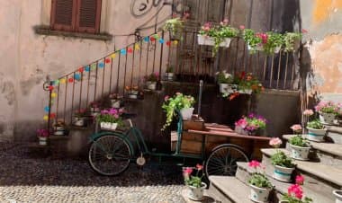 Sesto Calende,  rinasce un angolo di via Zutti