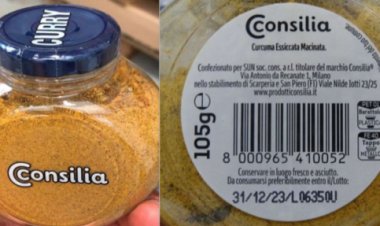 Etichetta errata: non è curcuma ma  in realtà è curry