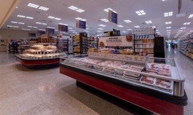 Varese. Esselunga riapre in Viale Borri