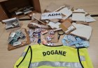 Farmaci illegali sequestrati da funzionari della dogana (ADM)