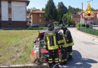 Besozzo: auto si schianta contro i contatori del gas