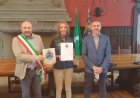 Somma Lombardo: Cecilia Magni premiata dal Sindaco Stefano Bellaria