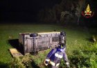 Mesenzana (Va). Furgone si ribalta fuoristrada