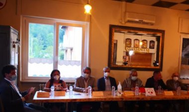 Capolago. Conferenza Stampa dei candidati sindaci a Varese