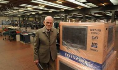 Abbiategrasso: addio a Carlo Vichi il re dei televisori italiani